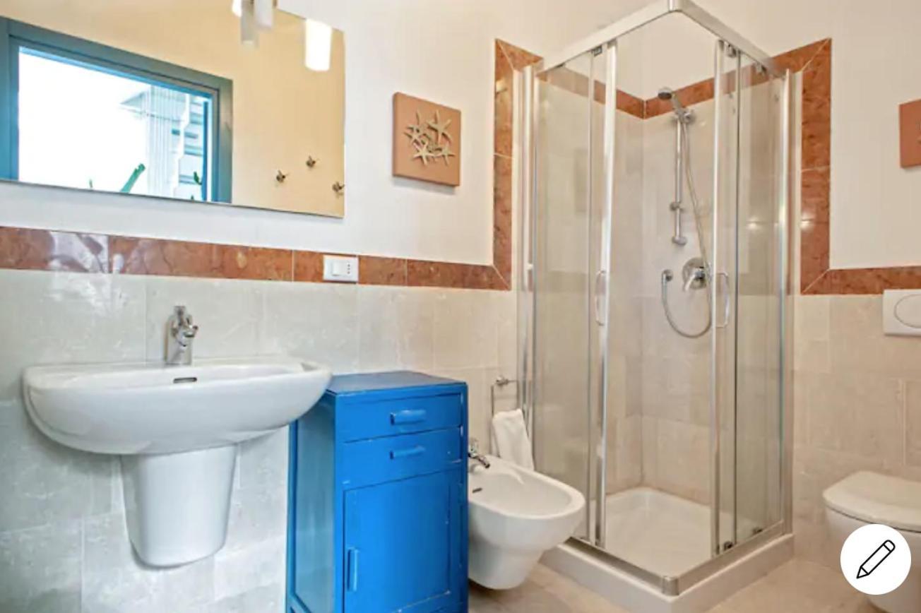 הוילה טירניה Amazing Sea View Flat מראה חיצוני תמונה