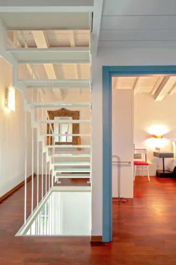 הוילה טירניה Amazing Sea View Flat מראה חיצוני תמונה