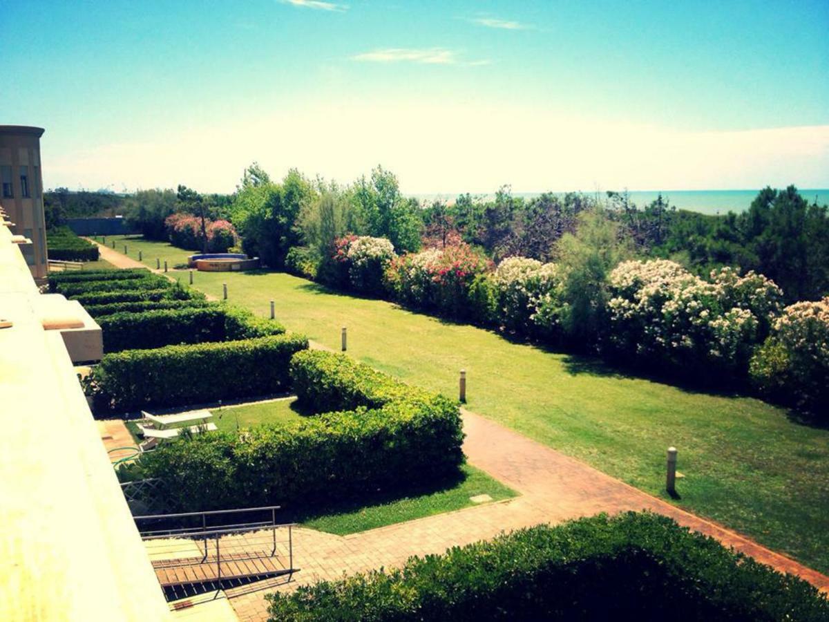 הוילה טירניה Amazing Sea View Flat מראה חיצוני תמונה