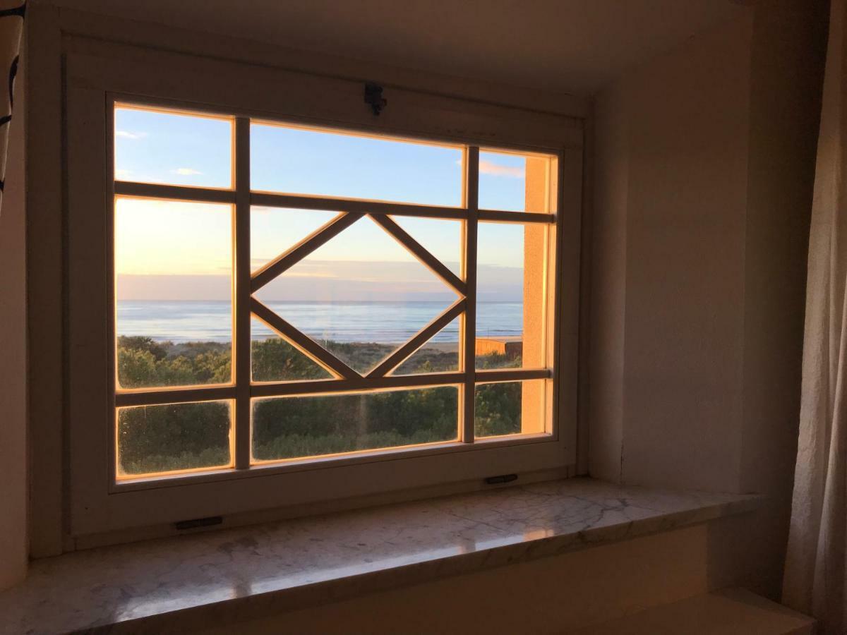 הוילה טירניה Amazing Sea View Flat מראה חיצוני תמונה